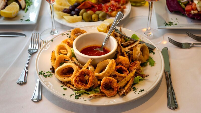 Fried calamari appetizer